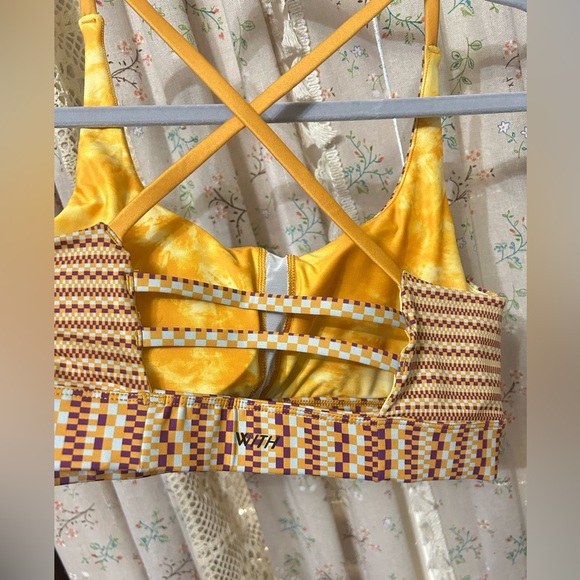 WITH Gaby Strap Back Zipper Sports Bra Turmeric Yellow NWT Medium - Picture 5 of 7